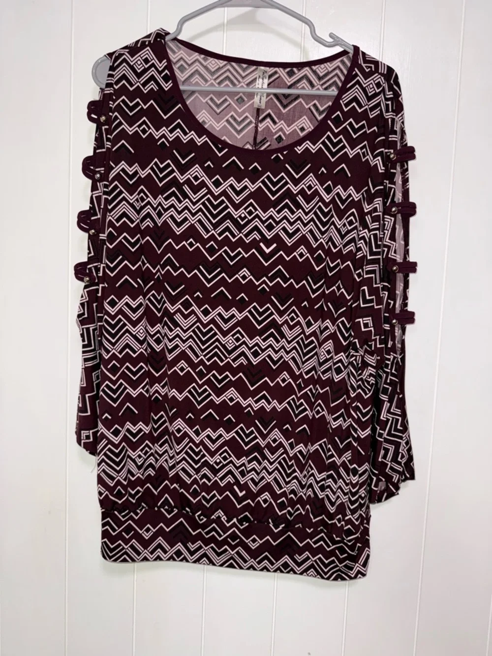 Perseption Burgundy Geometric Cold-Shoulder Top